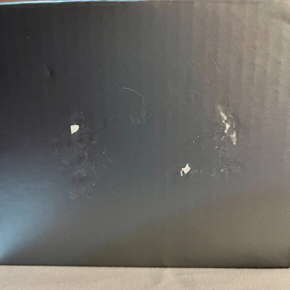 Skull Cocktail Smoker Kit with 4 Wood Chip Flavors - Picture 7 of 7